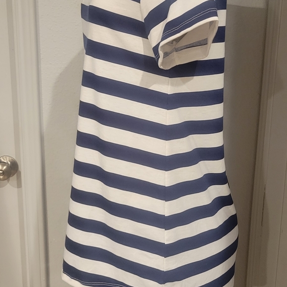 LULAROE blue & white striped tee size XS - Picture 2 of 4